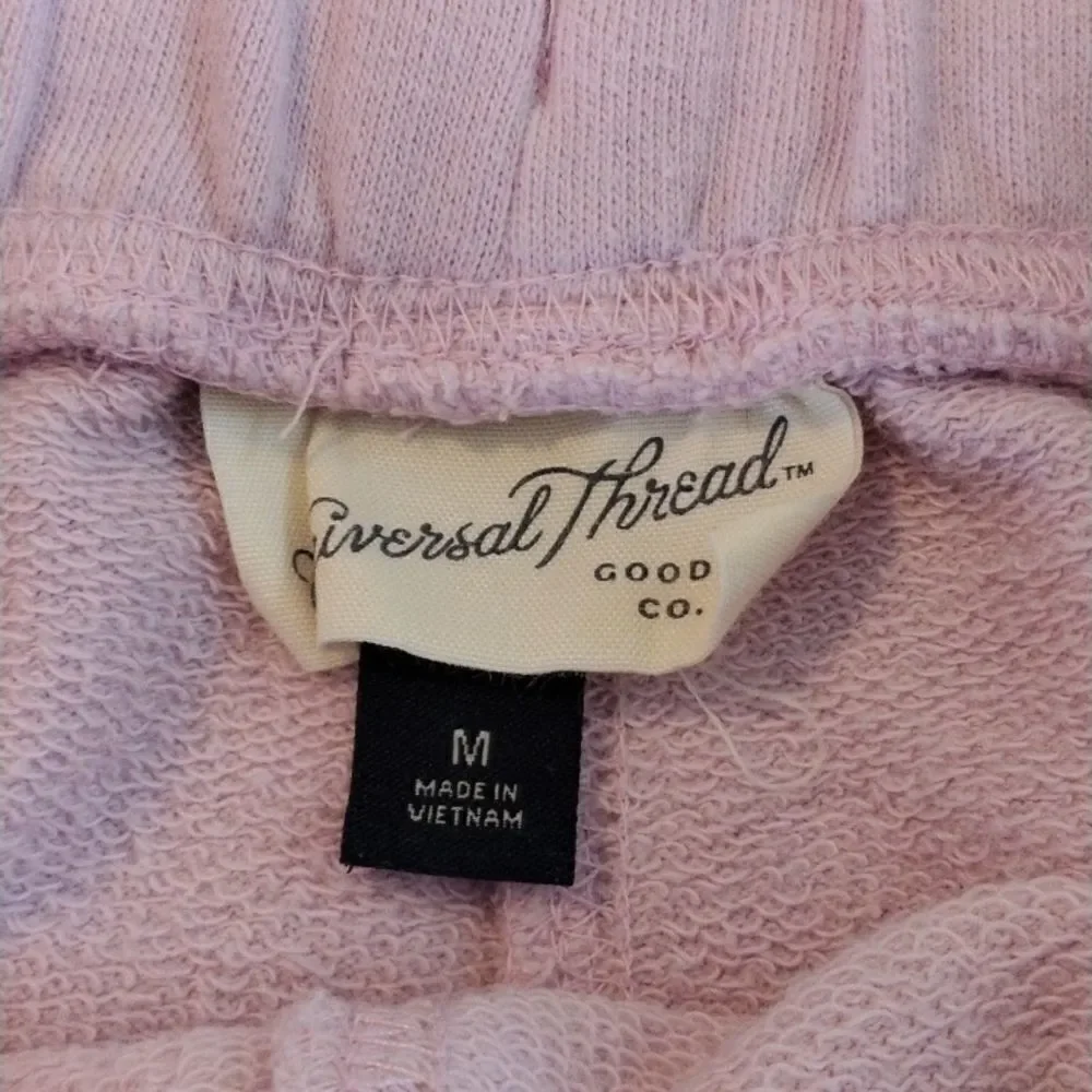 Bundle of J.Crew and Universal Thread Shorts - Picture 6 of 11